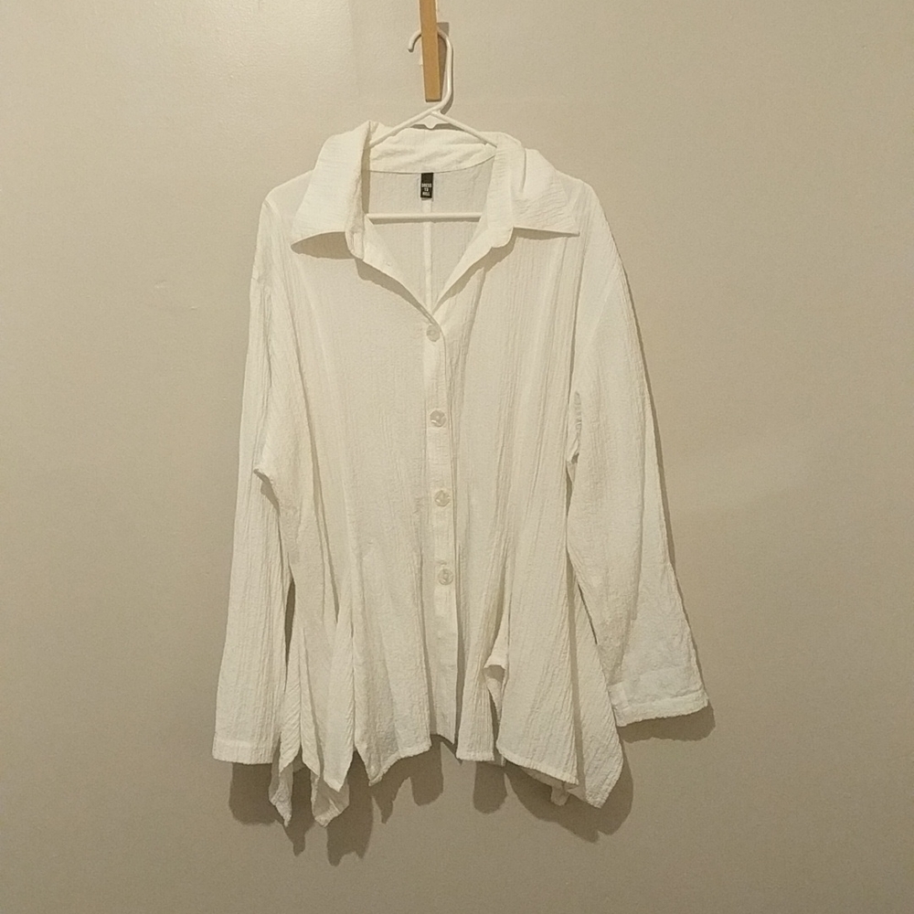 Dress To Kill billowy white shirt